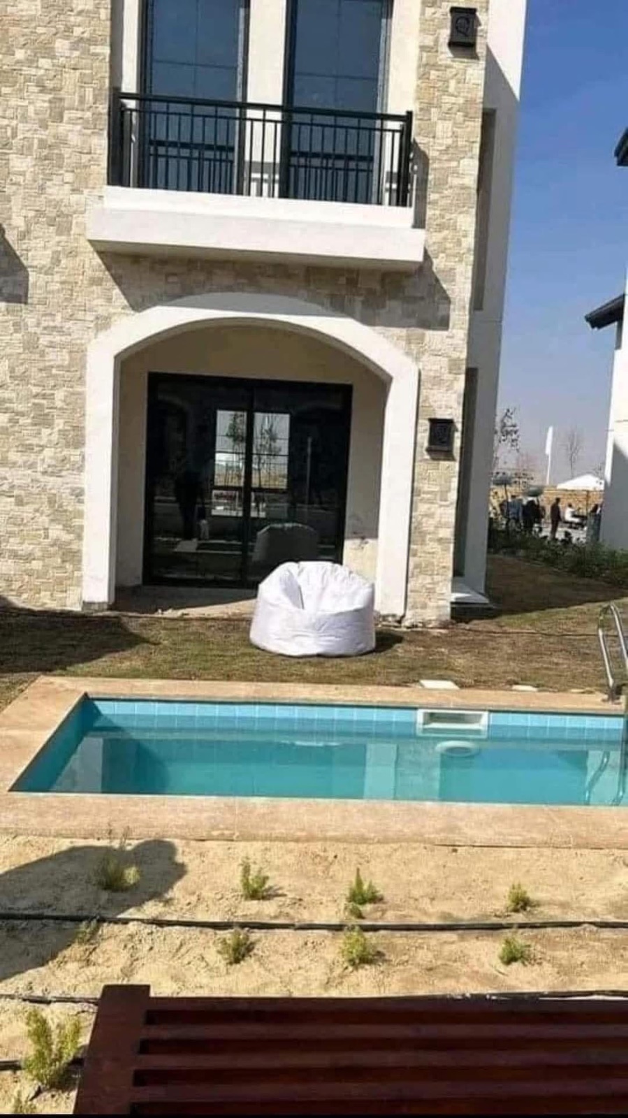 مارك جاردنز 9